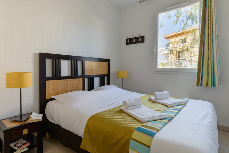 Bedroom 3, Duplex Apartment Near Marina & Beach, Var