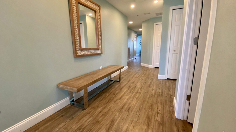 Public Area 2, Treasure Trove by Teeming Vacation Rentals, Pinellas