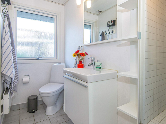 Bathroom, 5 Star Holiday Home in Odder, Odder