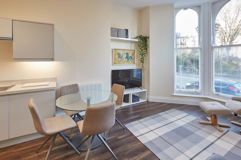 Others 5, Host & Stay | South Cliff Apartment, North Yorkshire