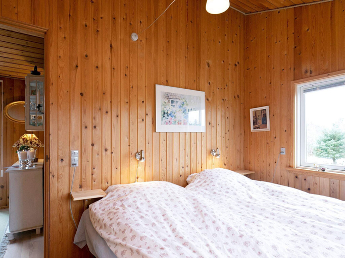Bedroom 4, 6 Person Holiday Home in Blokhus, Jammerbugt