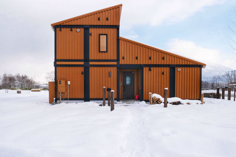Exterior & Views 2, Niseko Workation Lodge C, Kutchan