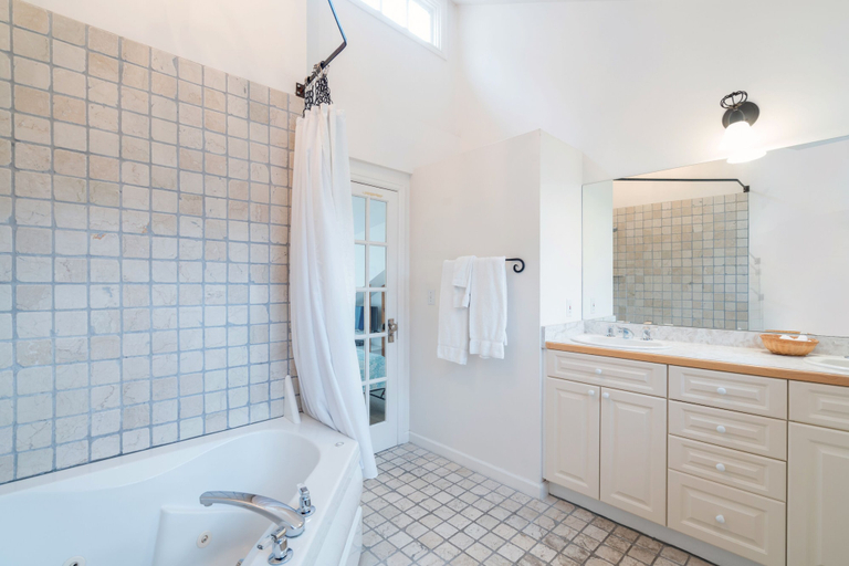 Bathroom 4, Mountainside Inn 418 by Alpine Lodging Telluride, San Miguel