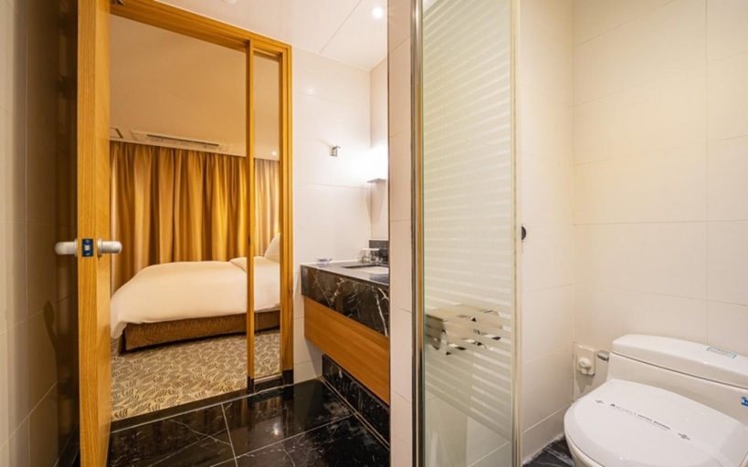 Bathroom 4, ホテル ビズ イン(Benikea Biz Inn Hotel), Wonju
