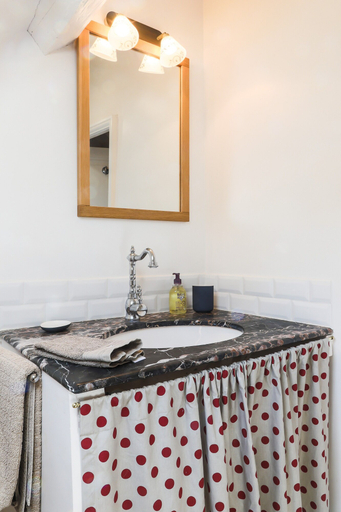 Bathroom 5, Gîte des Ecuries d'Hodebert, Indre-et-Loire
