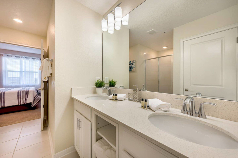 Bathroom 4, Comfortable House Near Disney, Osceola