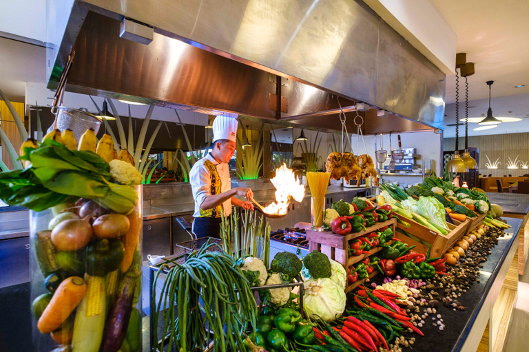 Grand Artos Hotel and Convention Magelang - Food & Drinks