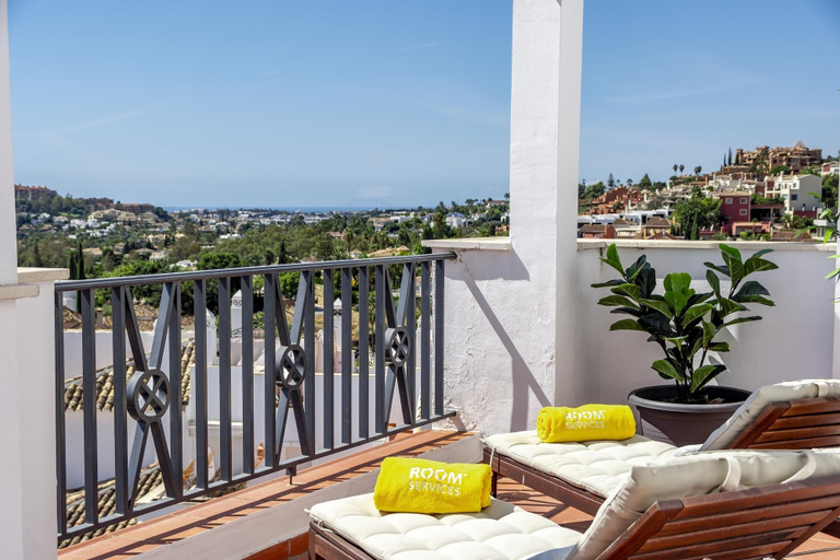 Others 5, Ar23 - Holiday Flat, Puerto Banus by Roomservices, Málaga