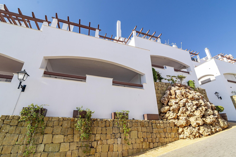 Exterior & Views 2, Ar23 - Holiday Flat, Puerto Banus by Roomservices, Málaga