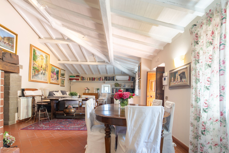 Food & Drinks 5, Villa Collesole 10 by Mmega, Florence