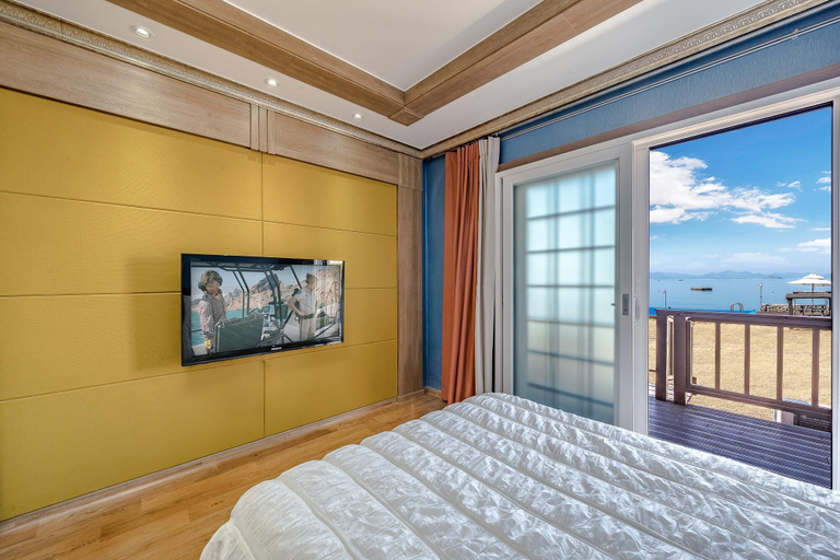 Bedroom 3, Yeosu Arens Pension, Yeosu