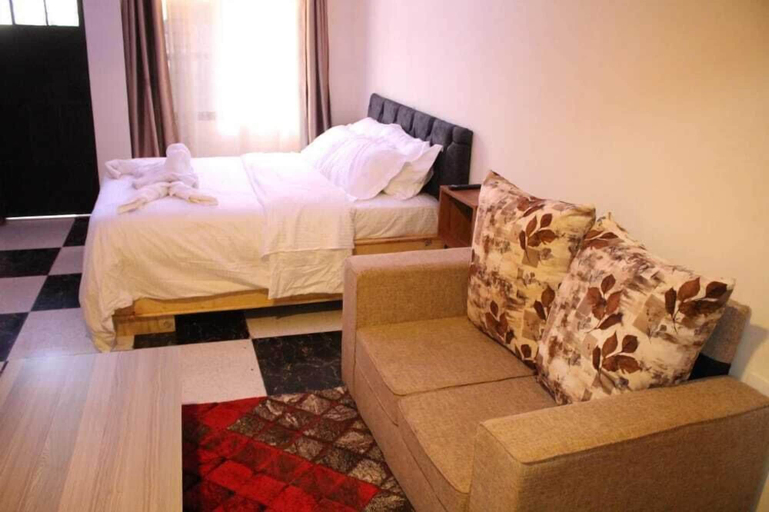 Bedroom 1, Mum's Hotel Kikuyu, Kikuyu
