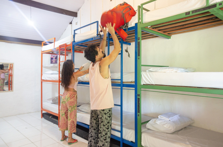 Bedroom 3, ClanDestino Hostel, Ilhabela