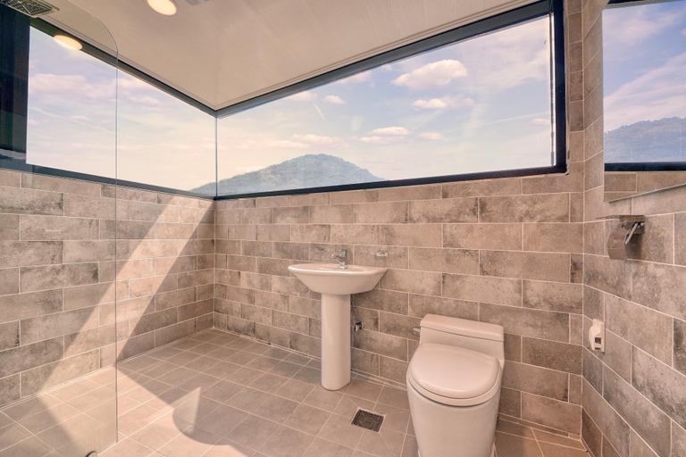 Bathroom 3, Tongyoung 767 Pension, Tongyeong