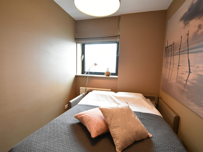 Bedroom 2, Apartment in Veere with Lake Views  Marina