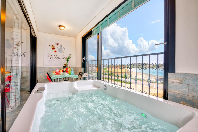 Bathroom 4, Gosung Hello Sea Pension, Goseong