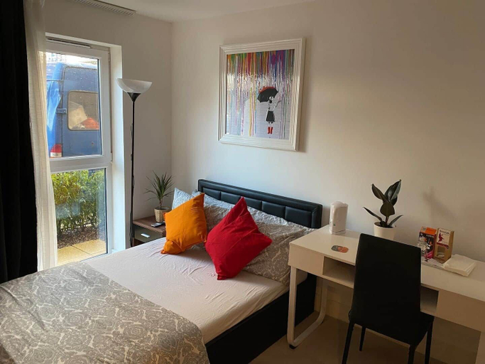Bedroom 3, Ashahmali's Apartment, Southampton