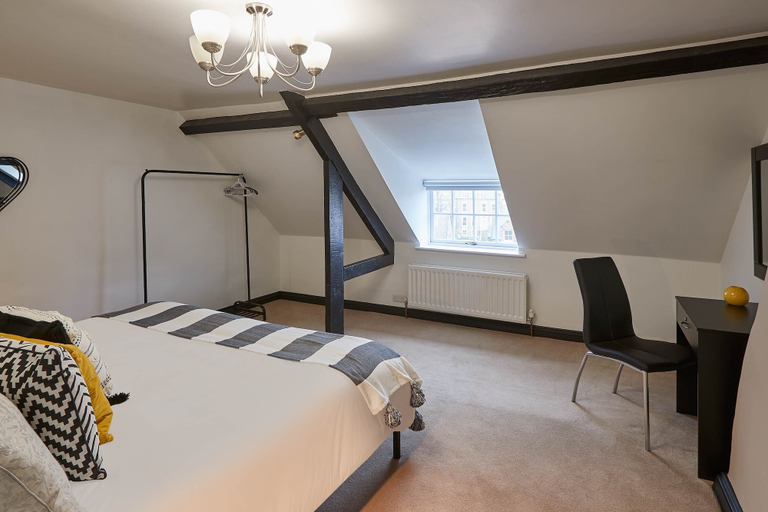 Bedroom 4, Host Stay Princess Place Townhouse, North Yorkshire