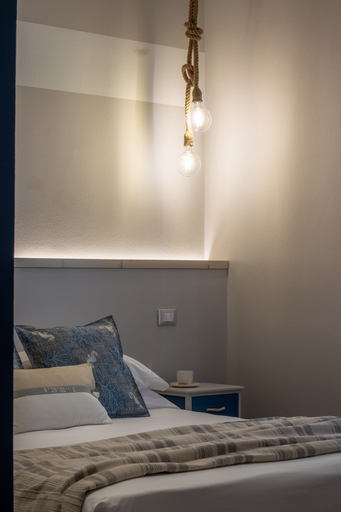 Bedroom 3, Aquamarina, La Spezia