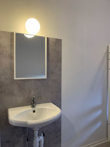 Bathroom 5, Rosenfors Vandrarhem, Borgholm