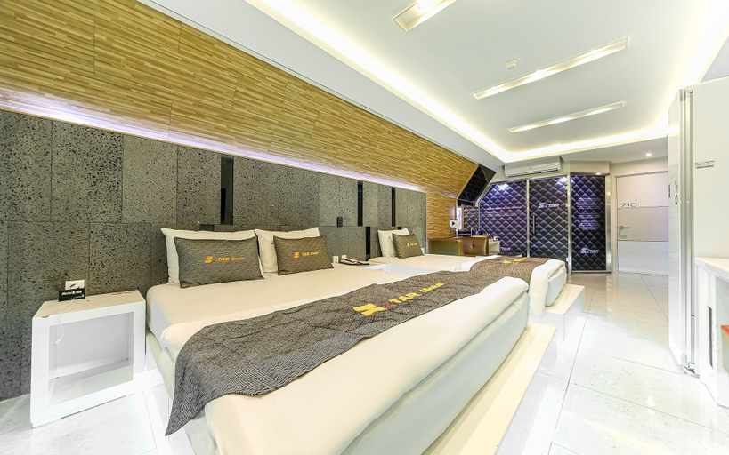 Bedroom 3, Daegu Seobu Station STAR, Buk
