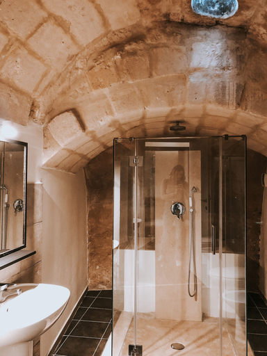 Bathroom 3, Le Vie Del Mosto, Matera