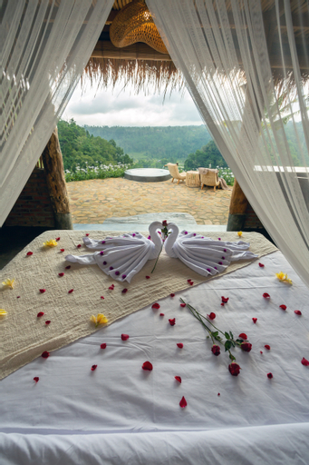 Shigar Livin, Karangasem