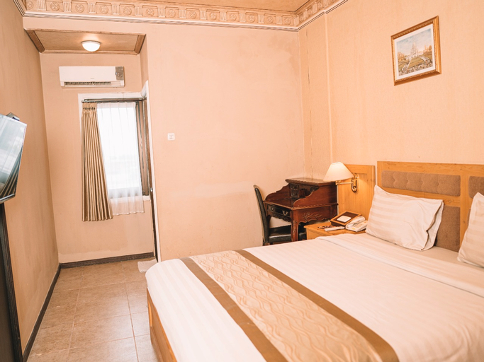 bedroom 5