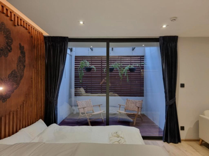 Bedroom 18