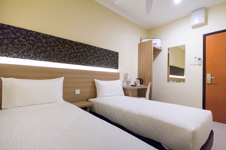 Bedroom 6