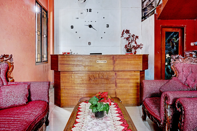 Public Area 2, Hotel O Aliyah Syariah, West Jakarta
