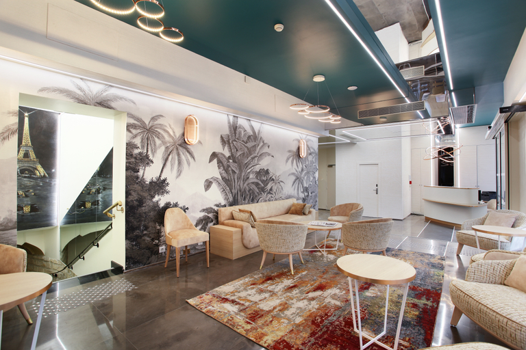 Public Area 4, Grand Hotel Saint Michel, Paris