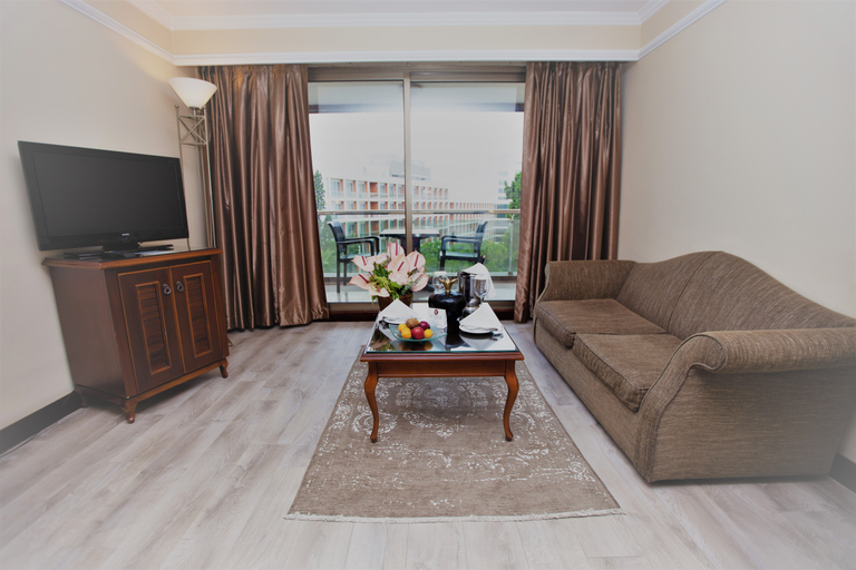 Bedroom, Karaca Otel, Konak