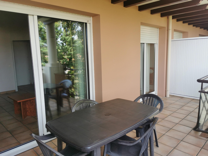 Dining Room 10