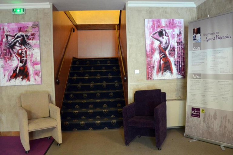 Public Area 3, Logis Hotel-Restaurant Saint Romain, Rhône