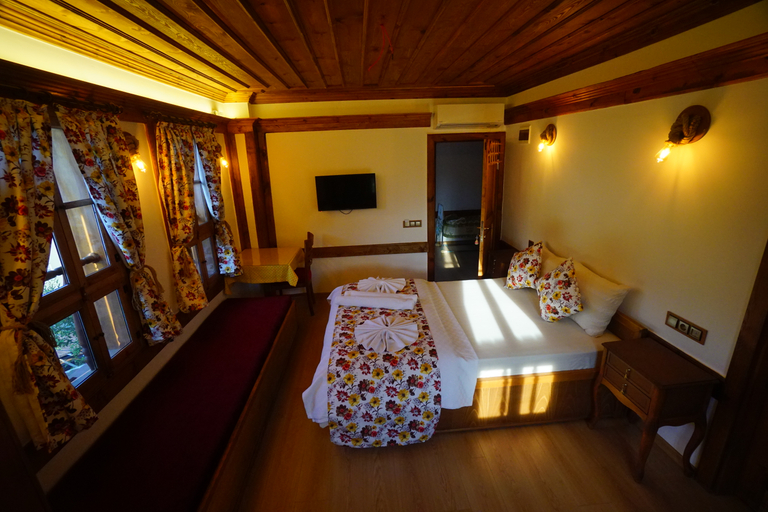 Bedroom, Cesmeli Konak, Safranbolu