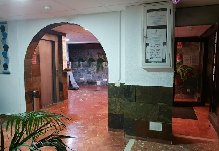 Public Area 2, Miriam, Las Palmas
