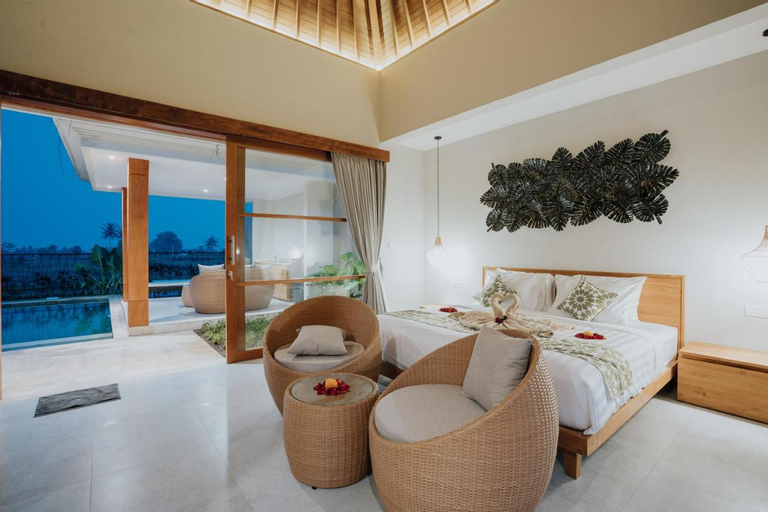 Bedroom 12
