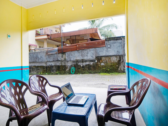 Public Area 5, OYO 91435 Berliany Home 2, Medan
