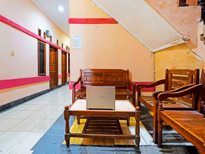 Public Area 2, SPOT ON 91367 Rumah Bundo Syariah, Bandung