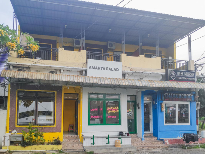Exterior & Views 2, De Luck Homestay near Alun Alun Sidoarjo, Sidoarjo