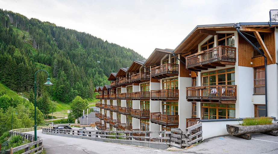 Exterior & Views 3, Grafenberg Resort by Alpeffect Hotels, Sankt Johann im Pongau