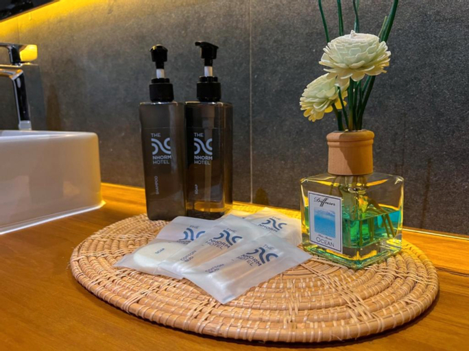 Amenities 25