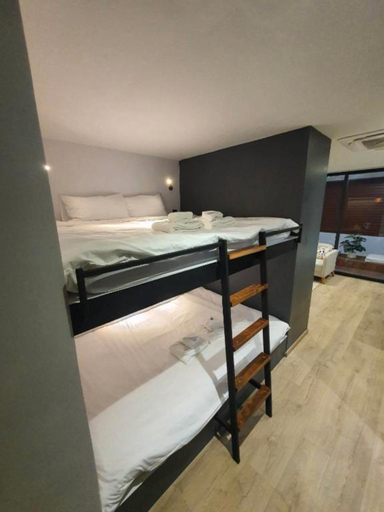 Bedroom 15