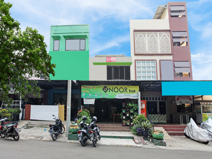 Exterior & Views 2, OYO 91378 Noor Inn Syariah, Bogor