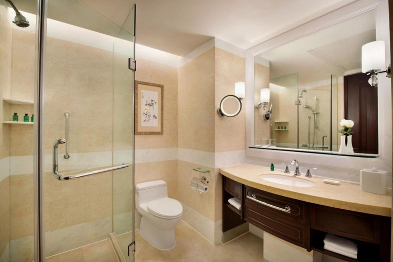 Bathroom 5, Shangri-La Guilin, Guilin