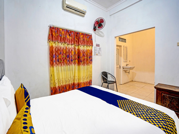 Bedroom 4, SPOT ON 90943 Mochi 88 Homestay, Probolinggo
