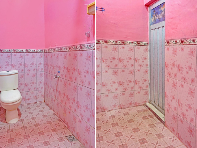 Bedroom 3, OYO 91285 Darmo Homestay, Malang