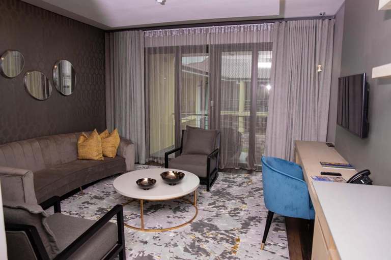 Bedroom 4, Happy Valley Hotel Ezulwini, Lobamba