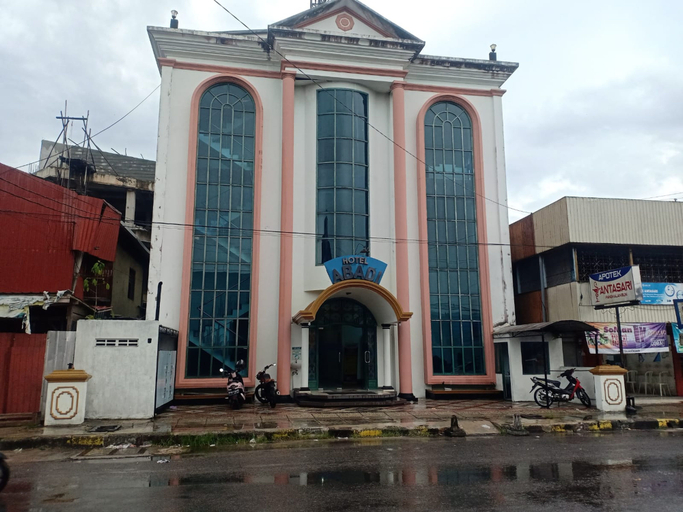 Exterior & Views, Hotel Abadi, Kotawaringin Barat